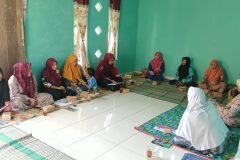 Senin 5 Mei 2025, Sosialisasi Layanan RS dan Edukasi Kesehatan serta Cek Kesehatan di Pertemuan Rutin PKH di Desa Prasutan, Ambal