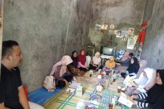 Kamis 10 Juli 2025, Sosialisasi Layanan RSU PKU Muhammadiyah Kutowinangun dan Edukasi Kesehatan di Pertemuan Rutin PKH di Desa Ambalkliwonan, Ambal